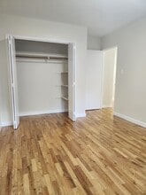 1653 Oak Bay Ave in Victoria, BC - Building Photo - Building Photo