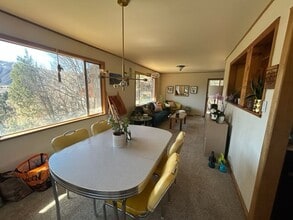 625 E Sopris Dr in Basalt, CO - Building Photo - Building Photo