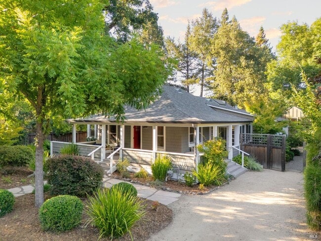 1610 Myrtle St in Calistoga, CA - Building Photo - Building Photo