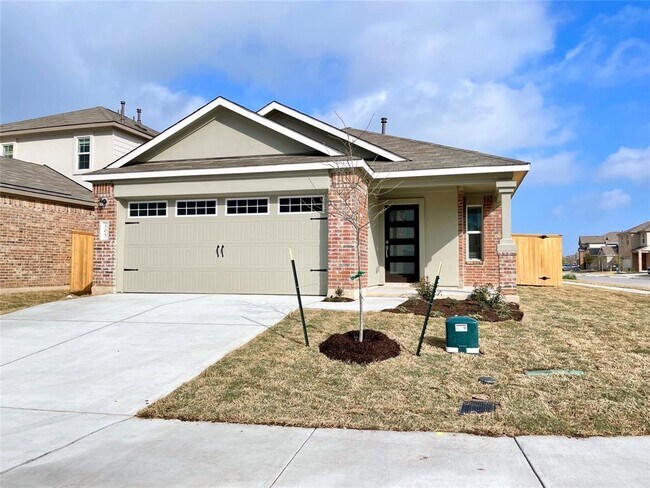 305 Milliner Lp in Hutto, TX - Building Photo - Building Photo