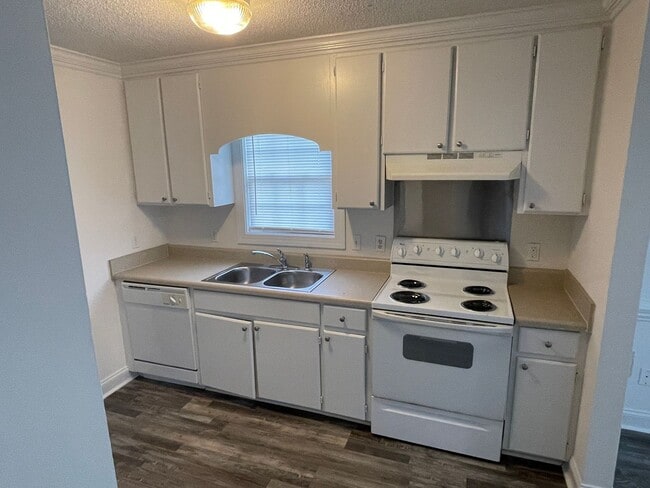 4110 Cypress Dr NW in Wilson, NC - Building Photo - Building Photo