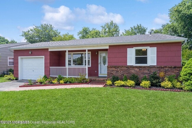 property at 15 Westbrook Dr