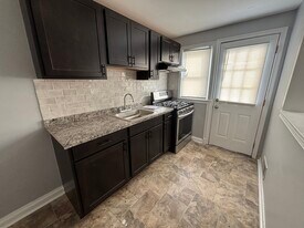 3999 Lyndale Ave in Baltimore, MD - Building Photo