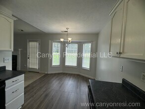323 Rushmore Ct in Raeford, NC - Building Photo - Building Photo