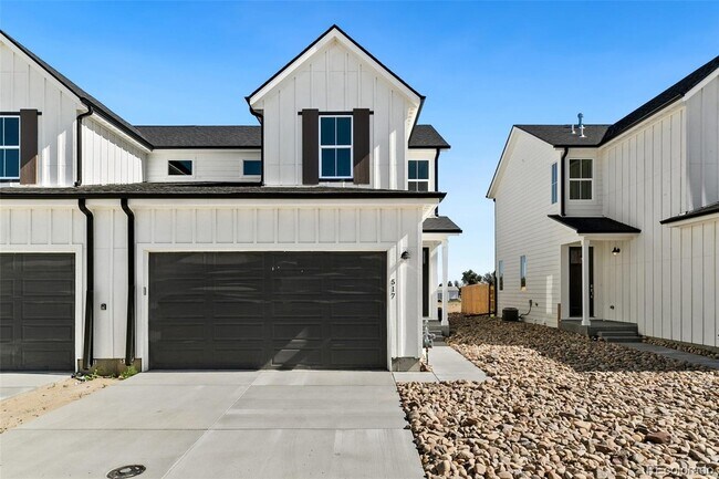 property at 521 S Main St