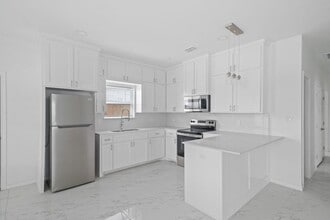 11304 N 25th St in McAllen, TX - Building Photo - Building Photo