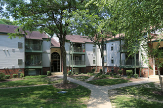 Merrimac Crossing Apartment Homes in Williamsburg, VA - Building Photo - Building Photo