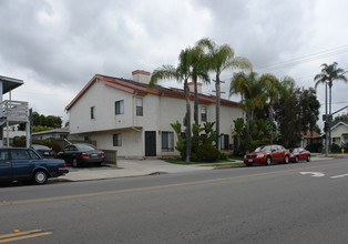 1280 Robinson Ave in San Diego, CA - Building Photo - Building Photo