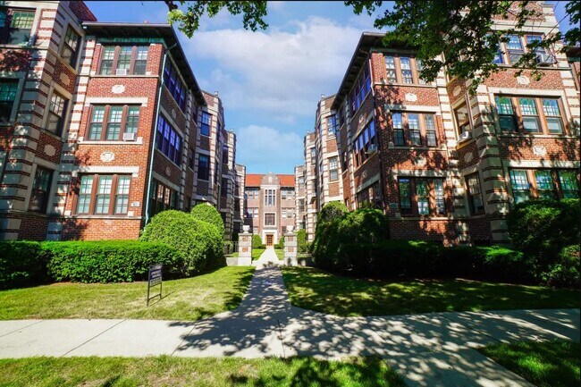 624 Sheridan Rd