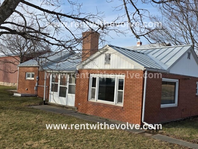 1854 IN-28 in Ridgeville, IN - Building Photo - Building Photo