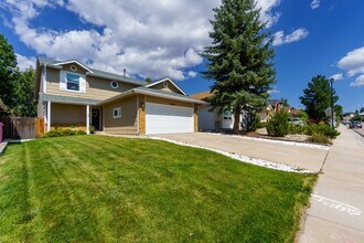8140 Chancellor Dr in Colorado Springs, CO - Building Photo - Building Photo