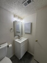 9807 Walnut St in Dallas, TX - Building Photo - Building Photo