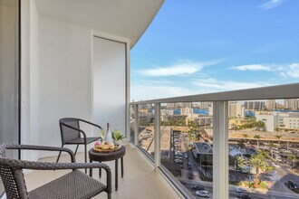 18001 Collins Ave in Sunny Isles Beach, FL - Building Photo - Building Photo