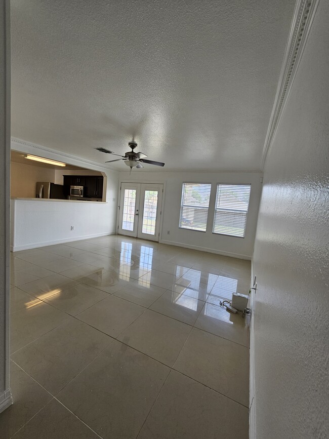 8222 Willow Country in San Antonio, TX - Building Photo - Building Photo
