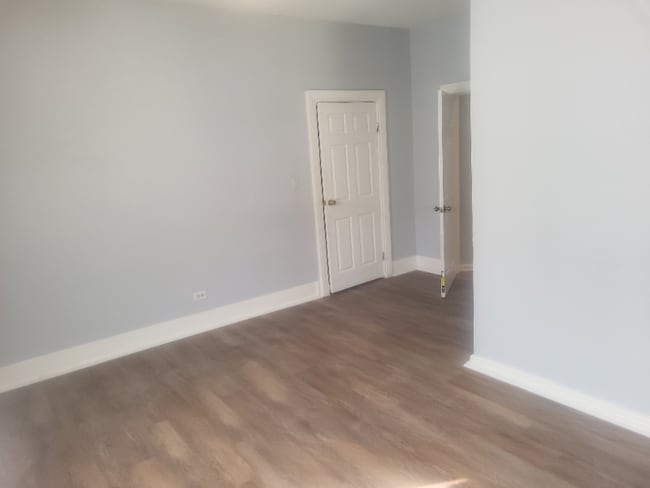 1811 Emerson St in Evanston, IL - Building Photo - Building Photo