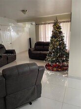 11765 SW 175th Terrace in Miami, FL - Building Photo - Building Photo