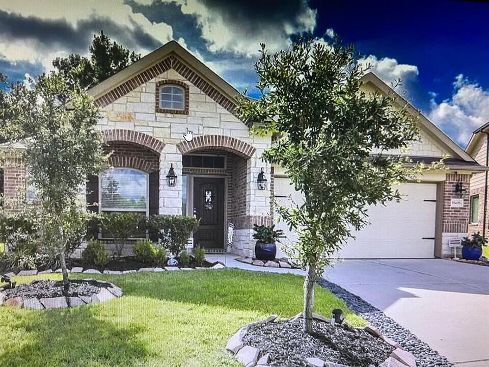 19406 Flatrock Park Ln in Houston, TX - Building Photo