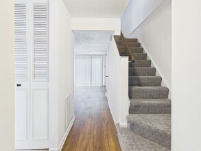 8410 Klarey Ct in Richmond, VA - Building Photo - Building Photo