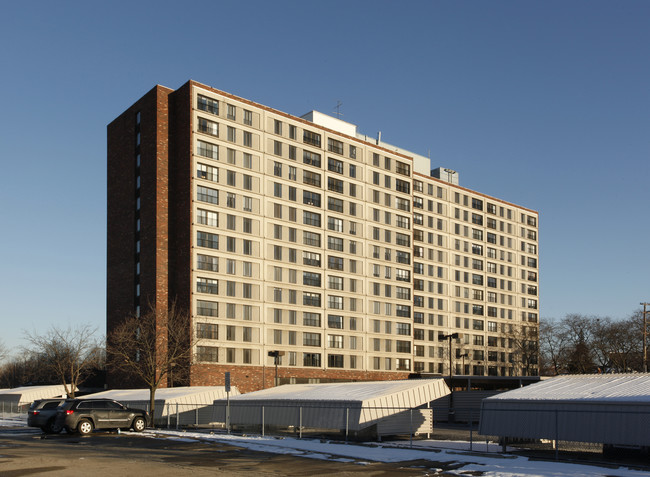 Morley Manor in Dearborn, MI - Building Photo - Building Photo