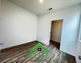 2352 Controllata St in Manteca, CA - Building Photo - Building Photo