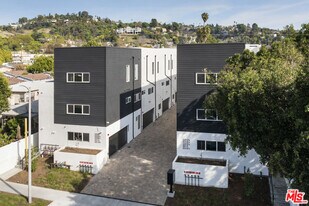 3210 Verdugo Rd in Los Angeles, CA - Building Photo