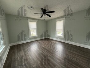 160 1/2-160 1/2 Lake St in Lancaster, OH - Building Photo - Building Photo