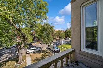 3217 W Fulton Blvd in Chicago, IL - Building Photo - Building Photo