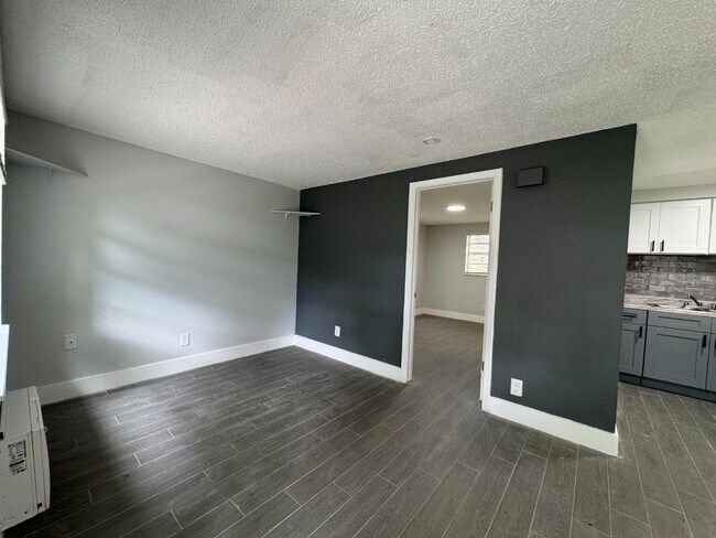 SMS 2 - 1515 E 139TH AVE in Tampa, FL - Building Photo - Building Photo