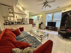 2403 Shreve Hill Rd, Unit B in Dunn Loring, VA - Building Photo