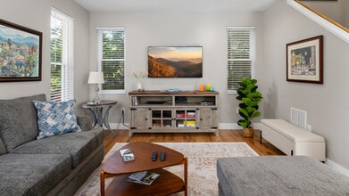 28 Wentworth Ave in Asheville, NC - Building Photo - Building Photo