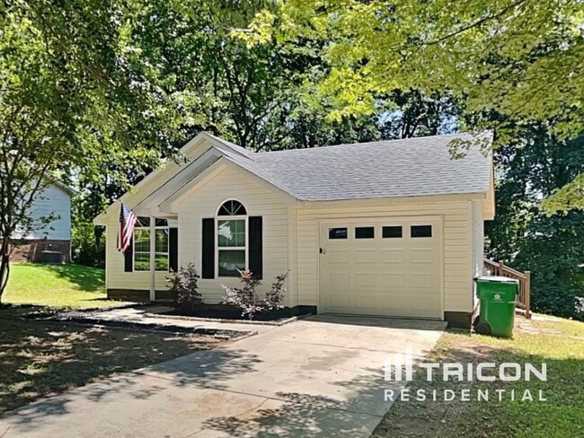 property at 1831 Teddington Dr