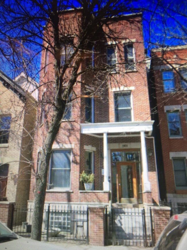 1964 N Orchard St, Unit Garden in Chicago, IL - Building Photo - Building Photo