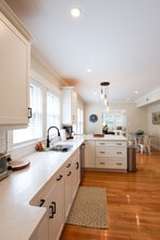 247 Savin Hill Ave, Unit 2 in Boston, MA - Foto de edificio - Building Photo
