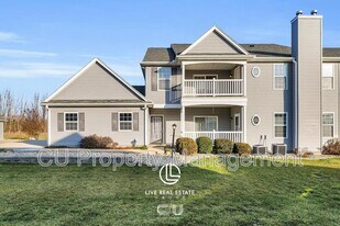 3038 E Stillwater Landing in Urbana, IL - Building Photo
