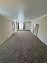 289 Franklin Ln in Ventura, CA - Building Photo - Building Photo