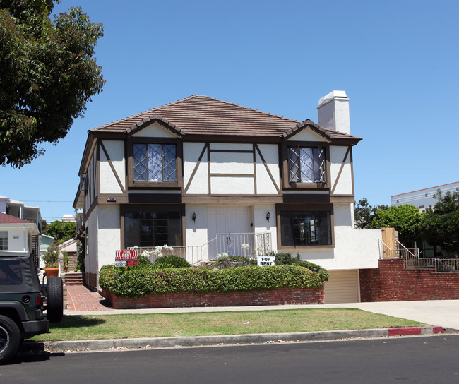 623 9th St in Santa Monica, CA - Building Photo - Building Photo