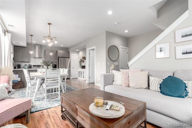 1470 Wolff St in Denver, CO - Building Photo