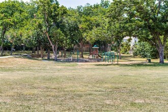12660 Hillcrest Rd, Unit 3202 in Dallas, TX - Building Photo - Building Photo