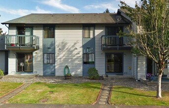 208 Central Ave in South Bend, WA - Building Photo - Building Photo