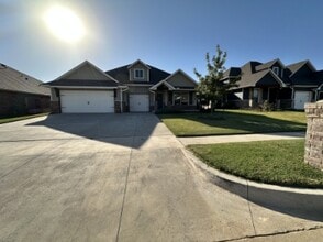 3710 Addison Ave in Norman, OK - Building Photo - Building Photo