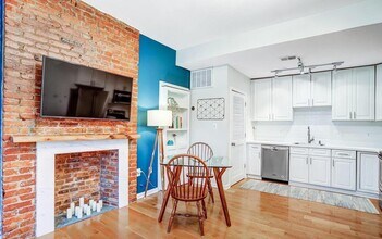 1038 Lamont St NW, Unit 1A in Washington, DC - Building Photo - Building Photo
