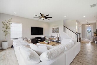 6396 Roadstead Ct in Apollo Beach, FL - Building Photo - Building Photo