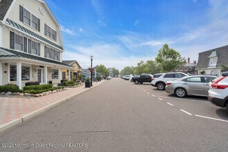 308 Morris Ave in Spring Lake, NJ - Building Photo - Building Photo