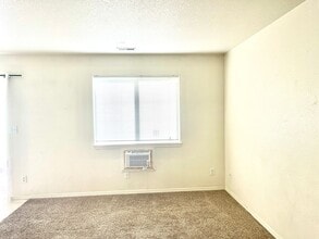 3434 35th St in Evans, CO - Building Photo - Building Photo
