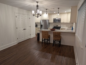 214-216 Phosphor Ave in Metairie, LA - Building Photo - Building Photo