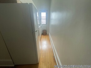 1539 Beacon St in Brookline, MA - Building Photo - Building Photo