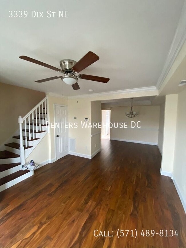 property at 3339 Dix St NE