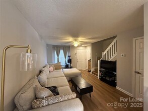 1825 Birch Heights Ct in Charlotte, NC - Building Photo - Building Photo