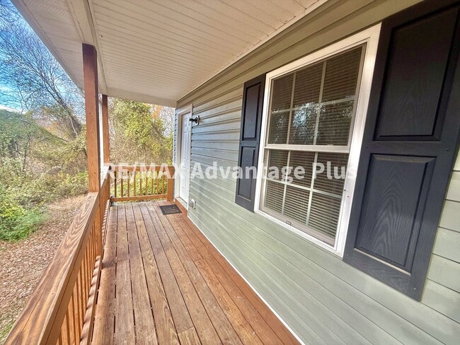 408 Winston St in Farmville, VA - Building Photo - Building Photo