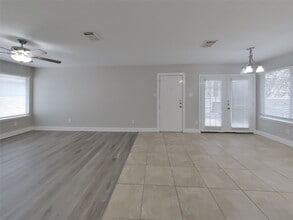 18835 Atasca Oaks Dr in Humble, TX - Building Photo - Building Photo